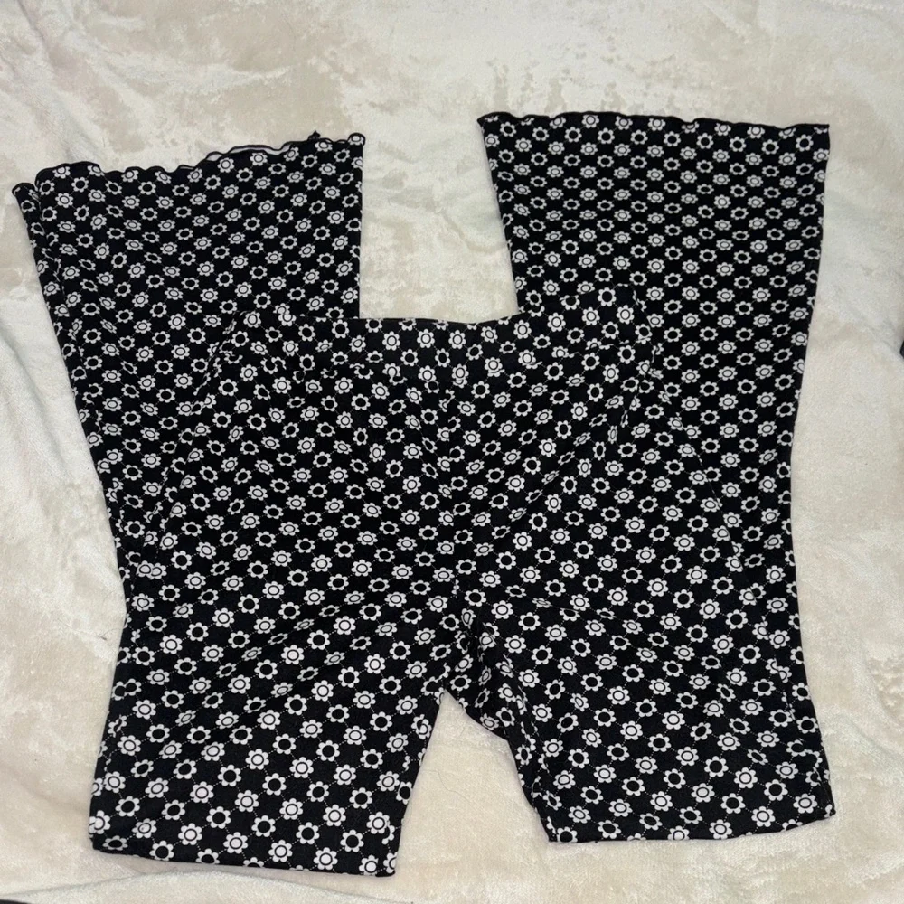Flared pants - Picture 1 of 4